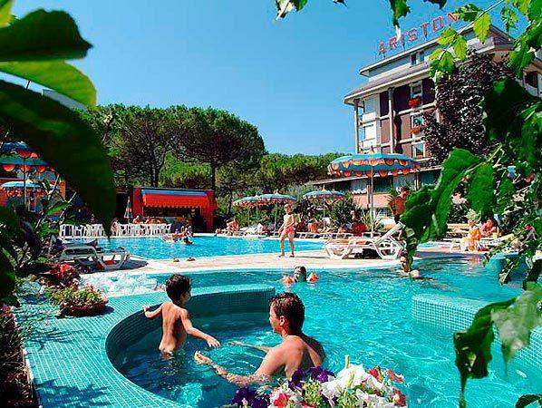 Hotel Ariston Bibione Buitenkant foto